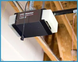 United Garage Door Cambridge, MA 617-800-0398 - sidebar-opener-15-05m